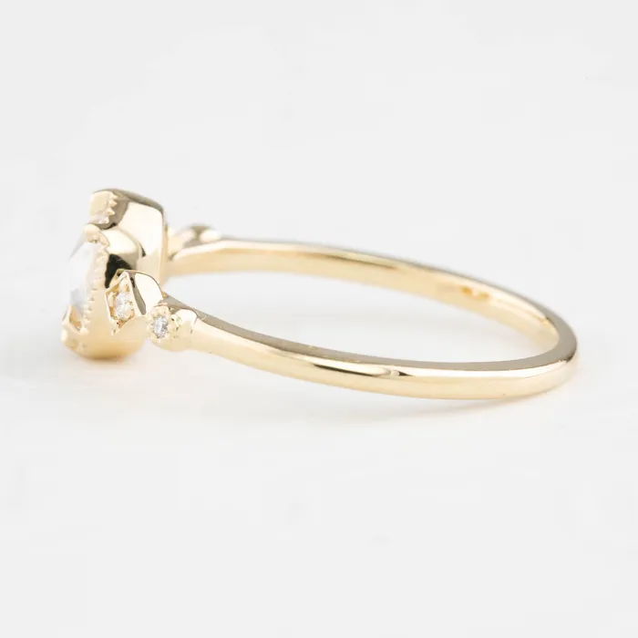 Stella Ring 029ct Oval Rose Cut Diamond 14k Yellow Gold One of a kind Envero Jewelry Rings Stella Ring 029ct Oval Rose Cut Diamond 14k Yellow Gold One of a kind Envero Jewelry Rings