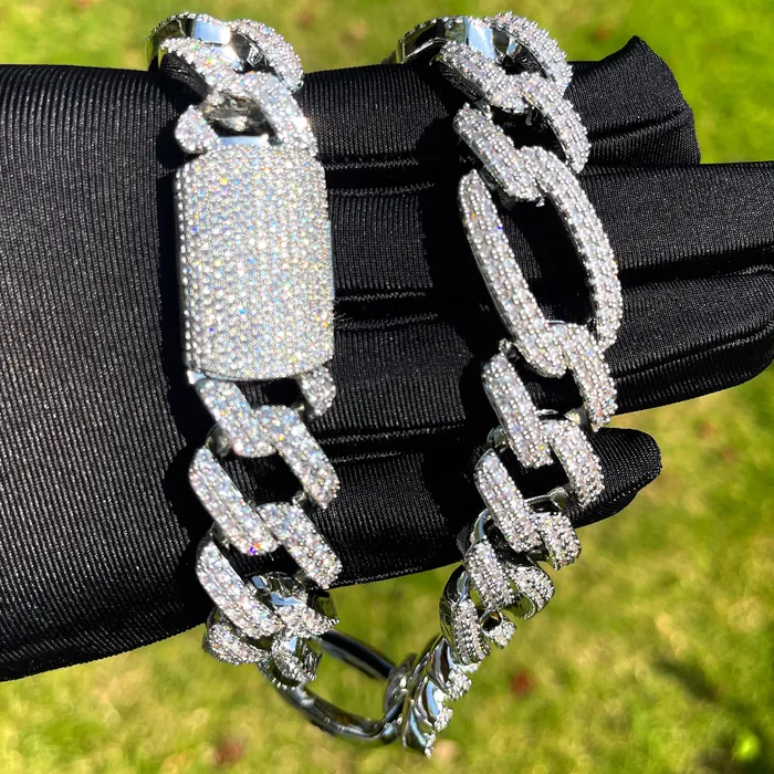 Necklaces Elite Fusion 15MM Elite Fusion Iced Out Diamond Necklace Chain