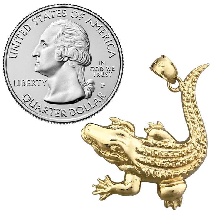 Goldia PreStyled Sets 14K Gold Scaly Skin Crocodile Pendant