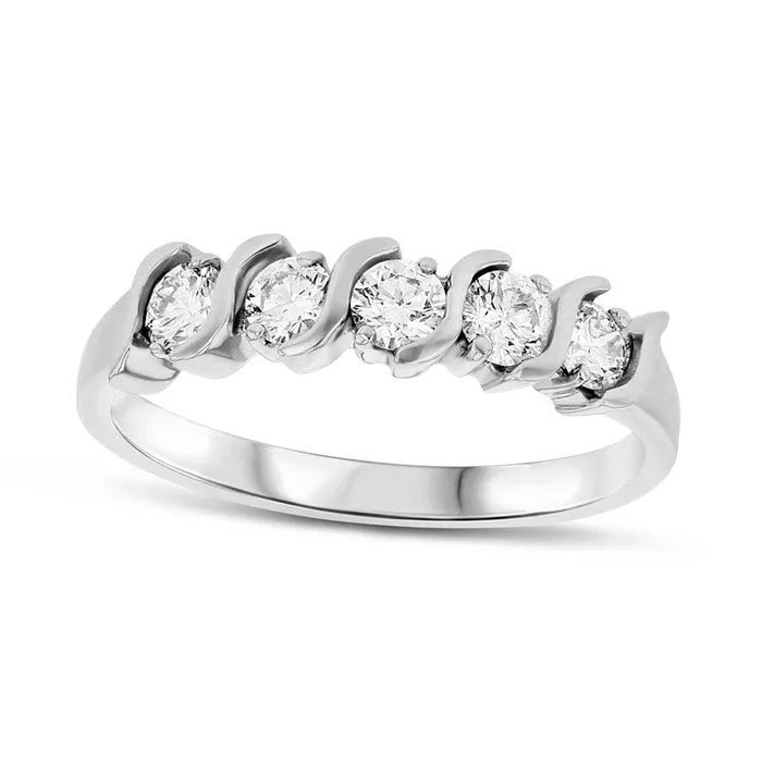 Goldia Rings Previously Owned 075 CT TW Natural Diamond Five Stone Anniversary Band in Solid 14K White Gold Goldia Rings Previously Owned 075 CT TW Natural Diamond Five Stone Anniversary Band in Solid 14K White Gold