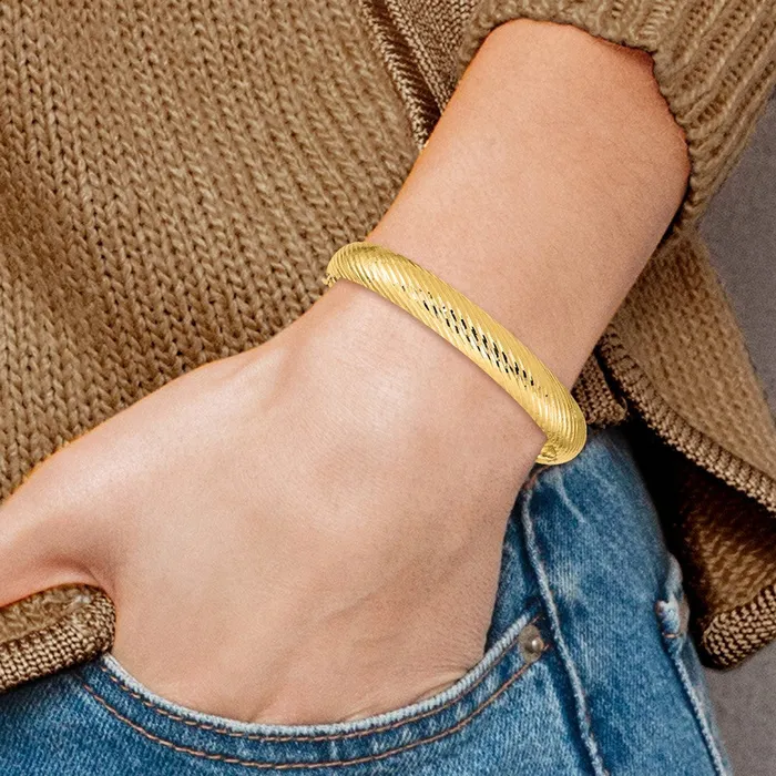 PreStyled Sets Goldia 14k Yellow Gold 716 Textured Hinged Bangle